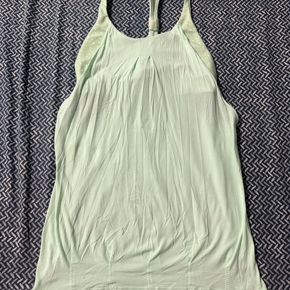 Lululemon Practice Freely Tank Top Women 6 Arctic Mint Petite Dot Racer back Bra